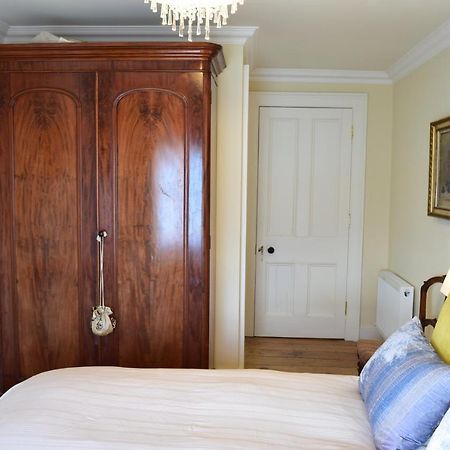 West Beach House -Sea Views Cobh Exterior foto